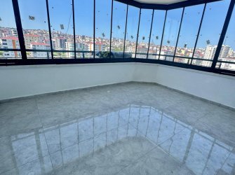 SAMSUN İLKADIM KIŞLA MH. 3+1 8. KAT 155 M2 EBEVEYN BANYOLU POLATLI BULVARINA CEPHE CAM BALKONLARI TAKILI FIRSAT DAİRE.