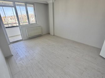 SAMSUN İLKADIM KIŞLA MH. 3+1 8. KAT 155 M2 EBEVEYN BANYOLU POLATLI BULVARINA CEPHE CAM BALKONLARI TAKILI FIRSAT DAİRE.