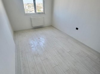 SAMSUN İLKADIM KIŞLA MH. 3+1 8. KAT 155 M2 EBEVEYN BANYOLU POLATLI BULVARINA CEPHE CAM BALKONLARI TAKILI FIRSAT DAİRE.