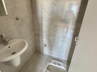 SAMSUN İLKADIM KIŞLA MH. 3+1 8. KAT 155 M2 EBEVEYN BANYOLU POLATLI BULVARINA CEPHE CAM BALKONLARI TAKILI FIRSAT DAİRE.