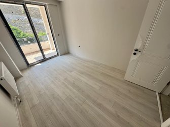 SAMSUN İLKADIM KALKANCI MH. 3+1 4. KAT 140 M2 EBEVEYN BANYOLU GİYİNME ODALI BÜYÜK BALKONLU SIFIR FIRSAT DAİRE..