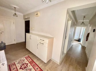 SAMSUN İLKADIM ÇİFTLİK MH. 3+1 125 M2 1. KAT MERKEZİ KONUMDA KREDİYE UYGUN EŞYALI FIRSAT DAİRE