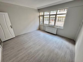 SAMSUN İLKADIM ZAFER MH. 2+1 100 M2 1. KAT İÇİ FULL YAPILI KREDİYE UYGUN FIRSAT DAİRE..