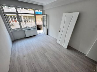 SAMSUN İLKADIM ZAFER MH. 2+1 100 M2 1. KAT İÇİ FULL YAPILI KREDİYE UYGUN FIRSAT DAİRE..