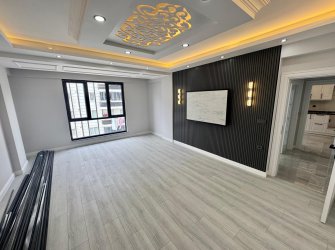 SAMSUN İLKADIM KIŞLA MH. 3+1 4. KAT 130 M2 EBEVEYN BANYOLU CAM BALKONLU MERKEZİ KONUMDA KREDİYE UYGUN LÜKS DAİRE.