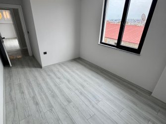 SAMSUN İLKADIM KIŞLA MH. 3+1 4. KAT 130 M2 EBEVEYN BANYOLU CAM BALKONLU MERKEZİ KONUMDA KREDİYE UYGUN LÜKS DAİRE.