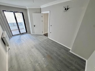 SAMSUN İLKADIM KARASAMSUN MH. 3+1 1.KAT 130 M2 EBEVEYN BANYOLU GİYİNME ODALI SIFIR FIRSAT DAİRE..