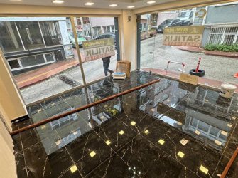 SAMSUN İLKADIM ÇİFTLİK MAH 40m2 İÇİ DIŞI YAPILI 2 BÖLMELİ TUVALET VE MUTFAK MEVCUT KÖŞE DÜKKAN 
