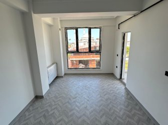 SAMSUN ÇAKIRLAR MAH 1+1 55m2 NET GENİŞ BALKON ÇİFT ASANSÖRLÜ DENİZ VE DOĞA MANZARALI 4.KAT SIFIR DAİRE 