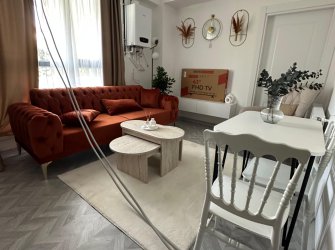 SAMSUN ATAKUM ÇAKIRLAR MAH 1+1 YÜKSEK GİRİŞ 50m2 EŞYALI KREDİYE UYGUN KOMBİ TAKILI OTOPARKLI SIFIR DAİRE