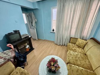 SAMSUN İLKADIM YENİDOĞAN MH. 3+1 GİRİŞ KAT 120 M2 DOĞALGAZLI BULVARA YAKIN EŞYALI FIRSAT DAİRE..