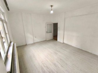 SAMSUN İLKADIM YENİDOĞAN MAH. 2+1 1.KAT  MERKEZİ KONUMDA FIRSAT DAİRE