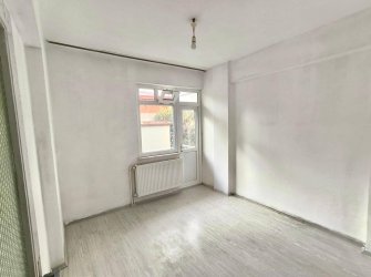 SAMSUN İLKADIM YENİDOĞAN MAH. 2+1 1.KAT  MERKEZİ KONUMDA FIRSAT DAİRE