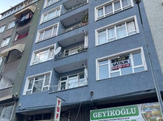 SAMSUN İLKADIM UNKAPANI MAH. 2+1 1.KAT İÇİ YAPILI CADDE ÜZERİ FIRSAT DAİRE