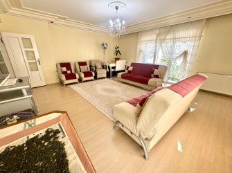 SAMSUN İLKADIM KAZIM KARABEKİR MH. 2+1 4. KAT 110 M2 ASANSÖRLÜ OTOPARKLI CADDEYE CEPHE FIRSAT DAİRE.  