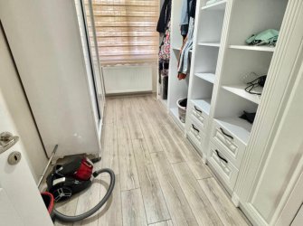  SAMSUN İLKADIM ADALET MH. 3+1 130 M2 1. KAT ASANSÖRLÜ 3 BALKONLU OTOPARKLI İSKANLI 4 YILLIK FIRSAT DAİRE..