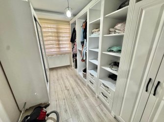  SAMSUN İLKADIM ADALET MH. 3+1 130 M2 1. KAT ASANSÖRLÜ 3 BALKONLU OTOPARKLI İSKANLI 4 YILLIK FIRSAT DAİRE..