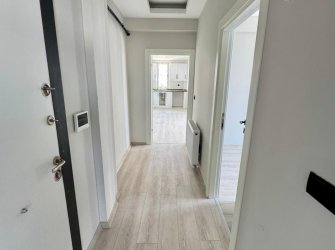 SAMSUN İLKADIM KALKANCI MH. 2+1 3. KAT 85 M2 AMERİKAN MUTFAK BALKONLU OTOPARKLI MÜKEMMEL KONUMDA FIRSAT DAİRE