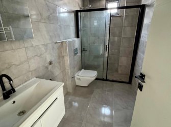 SAMSUN İLKADIM KALKANCI MH. 2+1 3. KAT 85 M2 AMERİKAN MUTFAK BALKONLU OTOPARKLI MÜKEMMEL KONUMDA FIRSAT DAİRE