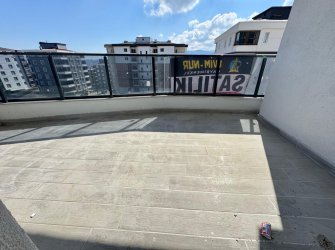    SAMSUN İLKADIM TEPECİK MH. 3+1 2. KAT 130 M2 EBEVEYN BANYOLU BÜYÜK BALKONLU OTOPARKLI KREDİYE UYGUN FIRSAT DAİRE..