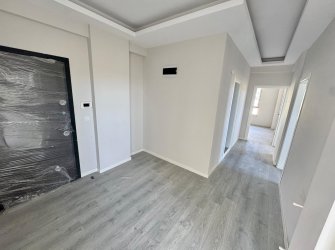    SAMSUN İLKADIM TEPECİK MH. 3+1 2. KAT 130 M2 EBEVEYN BANYOLU BÜYÜK BALKONLU OTOPARKLI KREDİYE UYGUN FIRSAT DAİRE..
