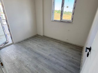    SAMSUN İLKADIM TEPECİK MH. 3+1 2. KAT 130 M2 EBEVEYN BANYOLU BÜYÜK BALKONLU OTOPARKLI KREDİYE UYGUN FIRSAT DAİRE..