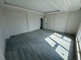    SAMSUN İLKADIM TEPECİK MH. 3+1 2. KAT 130 M2 EBEVEYN BANYOLU BÜYÜK BALKONLU OTOPARKLI KREDİYE UYGUN FIRSAT DAİRE..