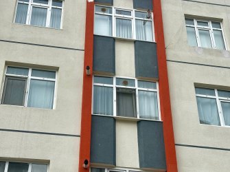SAMSUN İLKADIM KILIÇDEDE MH 2+1 4.KAT DIŞCEPHELİ 90m2 2 BALKONLU DOĞALGAZLI MERKEZİ KONUMDA TRAMVAYA YAKIN FIRSAT DAİRE