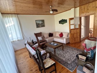 SAMSUN İLKADIM YEŞİLTEPE MAH YOLA CEPHE 2.100m2 TARLA İÇERİSİNDE 2.KATLI İÇİ DIŞI FULL YAPILI FIRSAT YAZLIK  ( TAKASA AÇIKTIR )