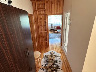 SAMSUN İLKADIM YEŞİLTEPE MAH YOLA CEPHE 2.100m2 TARLA İÇERİSİNDE 2.KATLI İÇİ DIŞI FULL YAPILI FIRSAT YAZLIK  ( TAKASA AÇIKTIR )