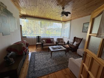 SAMSUN İLKADIM YEŞİLTEPE MAH YOLA CEPHE 2.100m2 TARLA İÇERİSİNDE 2.KATLI İÇİ DIŞI FULL YAPILI FIRSAT YAZLIK  ( TAKASA AÇIKTIR )