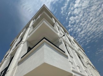 SAMSUN ATAKUM KURUPELİT MAH 1+1 50m2 NET GENİŞ BALKONLU ASANSÖRLÜ ÖZEL YAPIM LÜX SON 4 DAİRE 
