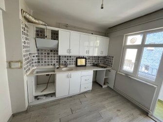 SAMSUN İLKADIM CEDİT MH 3+1 3.KAT 125m2 DOĞALGAZLI BALKONLU FIRSAT KIRALIK DAİRE 