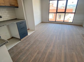 SAMSUN İLKADIM TEPECİK MAH 1+1 55m2 GENİŞ BALKONLU MANZARALI ÖZEL YAPIM OTOPARKLI SON 2 DAİRE 