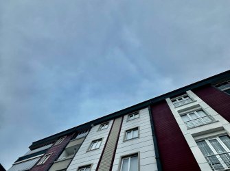 SAMSUN İLKADIM KALKANCI MAH 2+1 120m2 GİRİŞ KAT GENİŞ MUTFAKLI DIŞ CEPHELİ OTOPARKLI EBEVEYN BANYOLU ASANSÖRLÜ LUX DAİRE