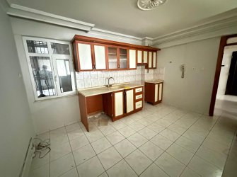 SAMSUN İLKADIM LİMAN MH YÜKSEK GİRİŞ 3+1 125m2 DOĞALGAZLI MÜKEMMEL KONUMDA FIRSAT DAİRE 
