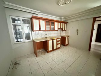 SAMSUN İLKADIM LİMAN MH YÜKSEK GİRİŞ 3+1 125m2 DOĞALGAZLI MÜKEMMEL KONUMDA FIRSAT DAİRE 