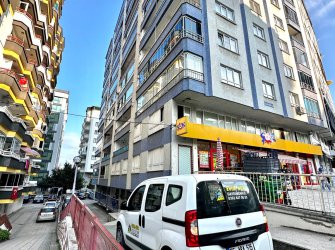 SAMSUN İLKADIM LİMAN MH YÜKSEK GİRİŞ 3+1 125m2 DOĞALGAZLI MÜKEMMEL KONUMDA FIRSAT DAİRE 