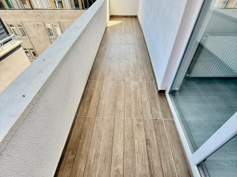 SAMSUN İLKADIM KIŞLA MH 3+1 130M2 4.KAT 3 BALKONLU ASANSÖRLÜ OTOPARKLI KREDİYE UYGUN 5 YILLIK FIRSAT DAİRE