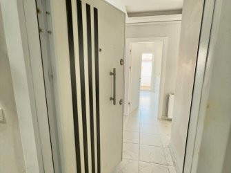 SAMSUN İLKADIM KIŞLA MH 3+1 130M2 4.KAT 3 BALKONLU ASANSÖRLÜ OTOPARKLI KREDİYE UYGUN 5 YILLIK FIRSAT DAİRE