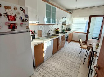 SAMSUN İLKADIM KIRAN MH TOKİ KONUTLARINDA 2+1 110m2 YÜKSEK GİRİŞ KAT 5 YILLIK BİNADA CAM BALKONLU VESTİYERLİ SİTE İÇİ MASRAFSIZ FIRSAT DAİRE