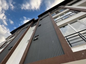 SAMSUN ATAKUM İNCESU MAH 1+1 55m2 ASANSÖRLÜ GENİŞ BALKONLU OTOPARKLI YERDEN ISITMALI ANAYOLUN ORDA SON 2 DAİRE 