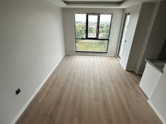 SAMSUN ATAKUM ÇAKIRLAR MAH 1+1 4.KAT 60m2 GENİŞ BALKONLU DENİZ MANZARALI OTOPARKLI YERDEN ISITMALI SIFIR DAİRE 