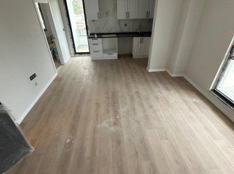 SAMSUN ATAKUM ÇAKIRLAR MAH YÜKSEK GİRİŞ 1+1 GENİŞ BALKONLU 55m2 YERDEN ISITMALI OTOPARKLI LÜX DAİRE 