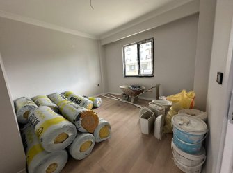 SAMSUN ATAKUM ÇAKIRLAR MAH YÜKSEK GİRİŞ 1+1 GENİŞ BALKONLU 55m2 YERDEN ISITMALI OTOPARKLI LÜX DAİRE 