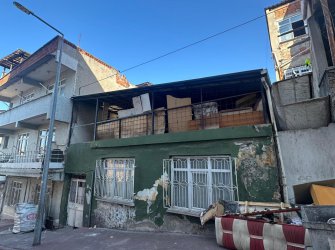 SAMSUN İLKADIM İLYASKÖY MAH 130m2 ARSA İÇERİSİNDE TEK KATLI KOMPLE SATILIK BİNA 