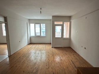 SAMSUN İLKADIM SELAHİYE MAH 2.KAT ÖN CEPHE 100m2 BALKONLU KREDİYE UYGUN DIŞCEPHELİ 2+1 KUPON DAİRE 