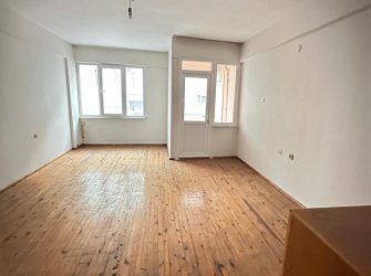 SAMSUN İLKADIM SELAHİYE MAH 2.KAT ÖN CEPHE 100m2 BALKONLU KREDİYE UYGUN DIŞCEPHELİ 2+1 KUPON DAİRE 