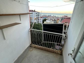 SAMSUN İLKADIM KÖKÇÜOĞLU MAH 2+1 3.KAT DIŞCEPHELİ KREDİYE UYGUN 100m2 DENİZ MANZARALI FIRSAT DAİRE 