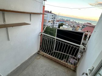 SAMSUN İLKADIM KÖKÇÜOĞLU MAH 2+1 3.KAT DIŞCEPHELİ KREDİYE UYGUN 100m2 DENİZ MANZARALI FIRSAT DAİRE 